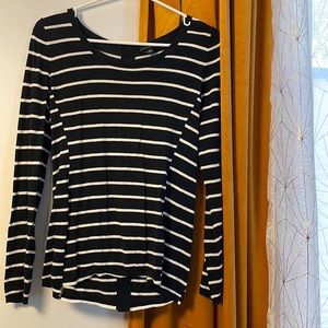 Banana Republic navy white striped light sweater faux button details down back